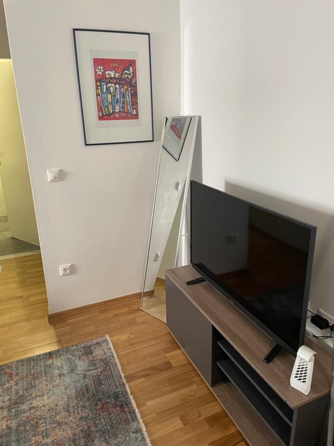 Apartment Diana Zara Parking Free Eksteriør billede